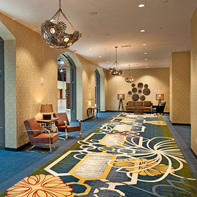 Gepersonaliseerd hotel tapijt muur tot muur breedloom ontwerp voor brandwerende gangvloeren
