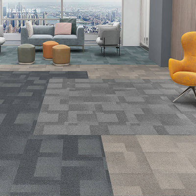 50x50 Nylon dikke commerciële kantoor tapijttegels met meervoudige loopstapelconstructie