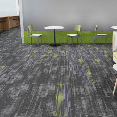 Office Modern Style 100% Resilya Nylon Vierkante Lineariteit Afneembare vloer tapijt 50x50