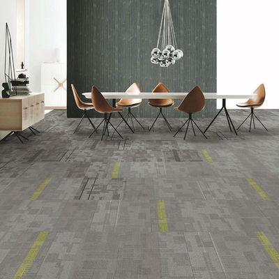 Bedrijfsruimte 50 X 50 Nylon teksturele patronen Moquette Vierkante tapijttegels voor kantoor
