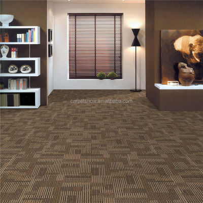 50x50 kantoor tapijttegels met handgemaakte Jacquard gedrukte patronen en anti-slip ontwerp
