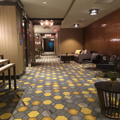 Tufte hotelteppijen met 80% wol en 20% nylon gemaakt door Leading Carpet.