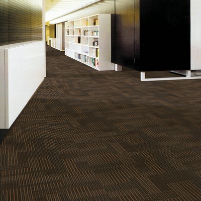 Hotel Modern 100x100 PVC tapijttegels met slaapkamer voor tieners en 520 g/m2 stapelgewicht