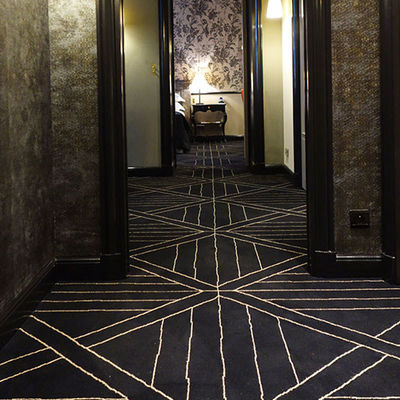 Woonkamer Muur Gebedsgang Axminster Hotel tapijt met 80% Wol en 20% Nylon
