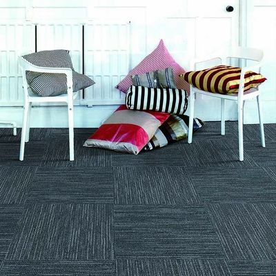 2.5/4.0 mm Pile Height Nylon PP tapijttegel met bitumen achtergrond