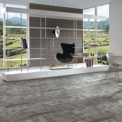 Commerciële kantoren Met elkaar verbonden tapijttegels 100% nylon met PVC glasvezel