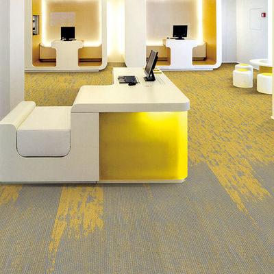 Vierkante PVC-achtergrond geluidsdicht kantoor tapijttegels 25x100 cm voor kamperen