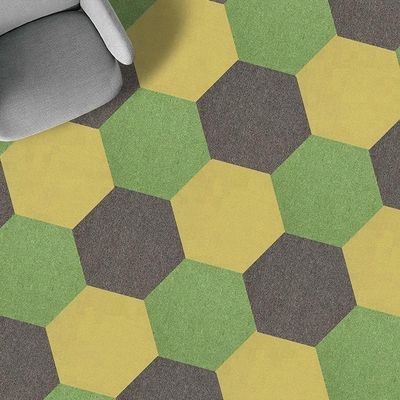 Hexagon Commercial 100% SD Nylon Carpet Tile Floor Carpet Machine Tufted voor duurzaamheid