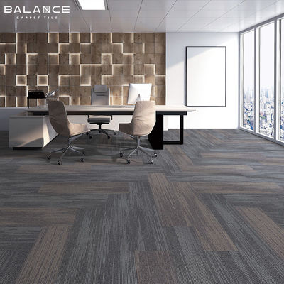Antimicrobiële 50x50 Nylon/PP kantoor commerciële modulaire tapijttegels Tufted en duurzaam