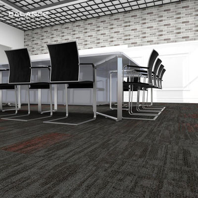 Custom Plain Loop Pile PVC modulair tapijt voor moderne patronen in commerciële ruimtes