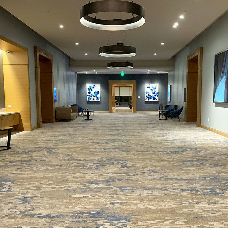 Op maat gemaakte design Nylon Axminster tapijt voor luxe hotelvloeren in rechthoekige vorm