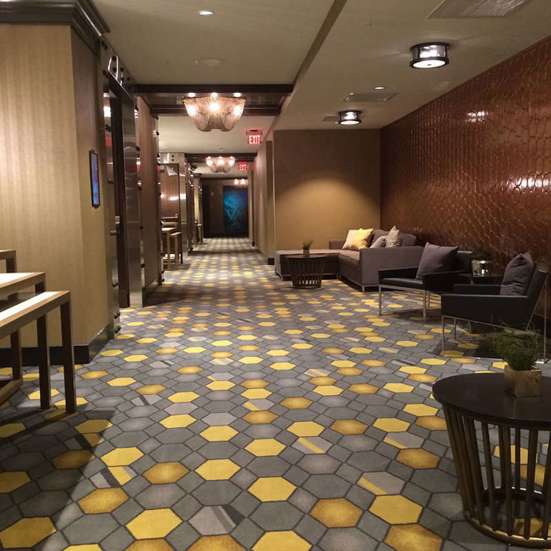 Tufte hotelteppijen met 80% wol en 20% nylon gemaakt door Leading Carpet.